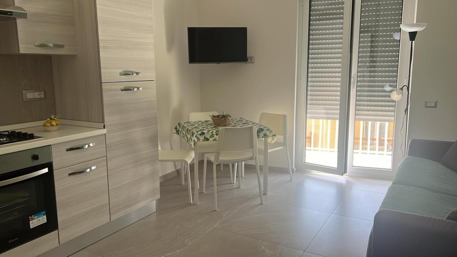 Alysia House Naples